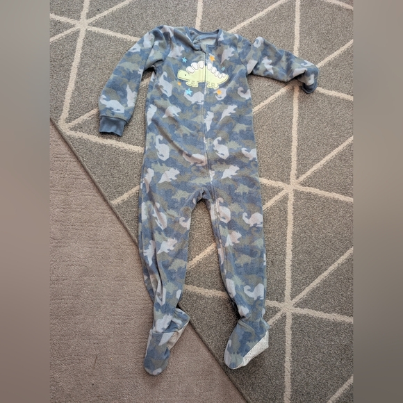 3 For $12‎ Clearance Kids Headquarters Dinosaur Camo Boys Pajama Onesie 5T - Picture 1 of 3